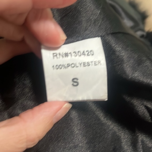 Rabbit fur vest - Picture 9 of 11